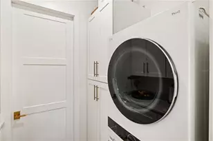 2470 Abbotsford St, North Port, FL 34287 - Photo 38