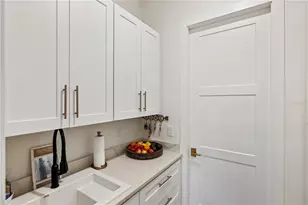2470 Abbotsford St, North Port, FL 34287 - Photo 32