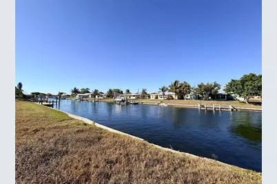 851 Conreid Drive NE, Port Charlotte, FL 33952 - Photo 2