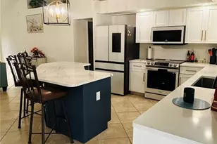 3525 SW 8th Ct SW, Cape Coral, FL 33914 - Photo 12