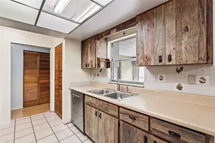 2101 Broad Ranch Dr, Port Charlotte, FL 33948 - Photo 16