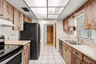 2101 Broad Ranch Dr, Port Charlotte, FL 33948 - Photo 14