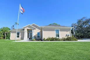 130 Cheshire St, Port Charlotte, FL 33953 - Photo 4