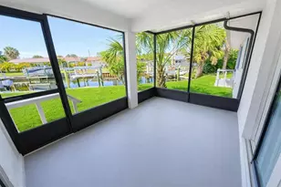 3211 Riverside Dr, Punta Gorda, FL 33950 - Photo 16