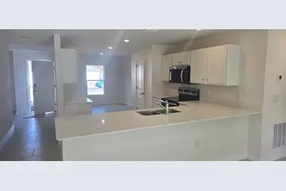 444 Athabasca Court, Poinciana, FL 34759 - Photo 4