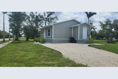 541 E Virginia Avenue, Punta Gorda, FL 33950 - Photo 4