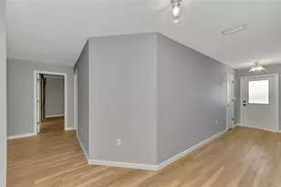 22 Oakland Hills Ct, Rotonda West, FL 33947 - Photo 6