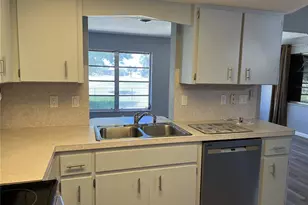 22 Oakland Hills Ct, Rotonda West, FL 33947 - Photo 12