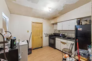 605 Danvers St, Eustis, FL 32726 - Photo 6