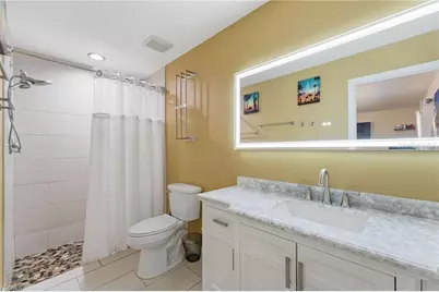 528 SE 5th Place, Cape Coral, FL 33990 - Photo 28