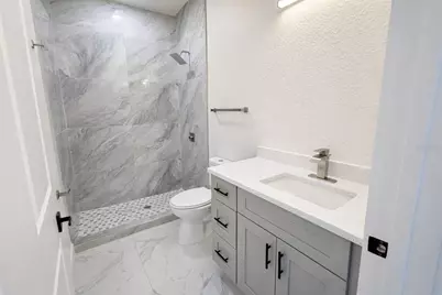 2423 Milton Avenue S, Lehigh Acres, FL 33973 - Photo 26