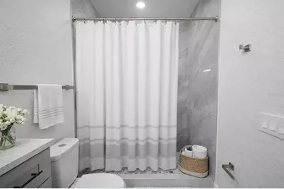 2423 Milton Avenue S, Lehigh Acres, FL 33973 - Photo 16