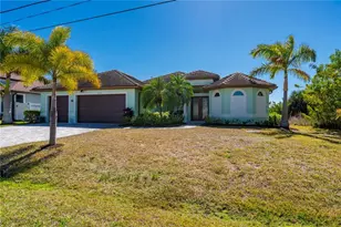 15312 Hennipen Cir, Port Charlotte, FL 33981 - Photo 4