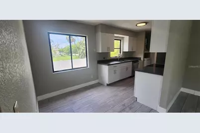 541 E Virginia Avenue, Punta Gorda, FL 33950 - Photo 8