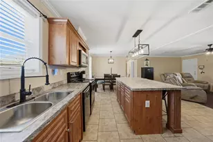 2465 SW Kleis Dr, Arcadia, FL 34266 - Photo 14