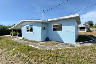 420 Greenwich Ave NW, Port Charlotte, FL 33952 - Photo 6