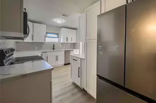 5104 N 15th St, Tampa, FL 33610 - Photo 22