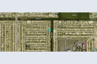 1903 NE 10th Avenue, Cape Coral, FL 33909 - Photo 4
