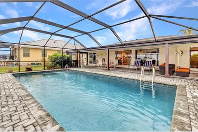 205 East Tarpon Boulevard NW, Port Charlotte, FL 33952 - Photo 4