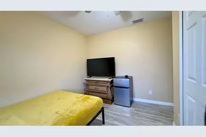 420 Greenwich Avenue NW, Port Charlotte, FL 33952 - Photo 6