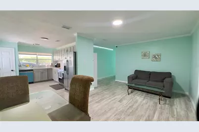 420 Greenwich Avenue NW, Port Charlotte, FL 33952 - Photo 4