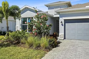 8554 St Kitts Cir, Englewood, FL 34224 - Photo 32