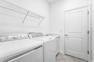 8554 St Kitts Cir, Englewood, FL 34224 - Photo 24