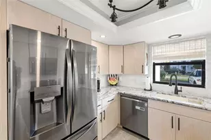 1433 Mediterranean Dr, Punta Gorda, FL 33950 - Photo 20