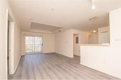 18001 Richmond Place Drive #834, Tampa, FL 33647 - Photo 4