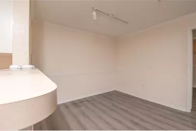 18001 Richmond Place Drive #834, Tampa, FL 33647 - Photo 8