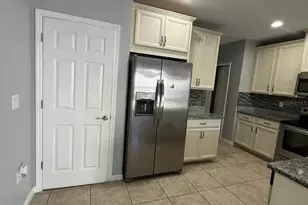 3828 Tilbor Circle, Fort Myers, FL 33916 - Photo 4