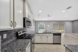 3828 Tilbor Circle, Fort Myers, FL 33916 - Photo 10