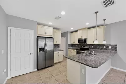 3828 Tilbor Circle, Fort Myers, FL 33916 - Photo 8
