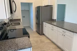 266 Rockwood St NW, Port Charlotte, FL 33952 - Photo 4