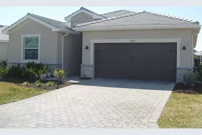 7905 Lakes Edge Lane, Port Charlotte, FL 33981 - Photo 2