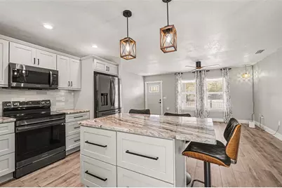 410 E Henry Street, Punta Gorda, FL 33950 - Photo 2