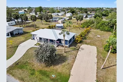 410 E Henry Street, Punta Gorda, FL 33950 - Photo 44