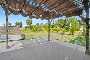 410 E Henry St, Punta Gorda, FL 33950 - Photo 26