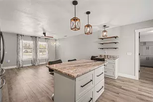 410 E Henry St, Punta Gorda, FL 33950 - Photo 6