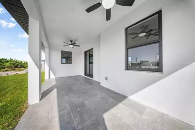 1024 Halby Avenue, Lehigh Acres, FL 33974 - Photo 34