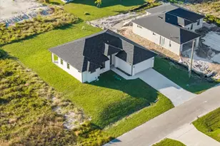 1024 Halby Ave, Lehigh Acres, FL 33974 - Photo 38