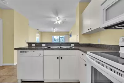 2061 Willow Hammock Circle #104, Punta Gorda, FL 33983 - Photo 10