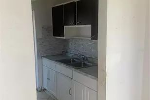 8746 Herbison Ave, North Port, FL 34287 - Photo 20