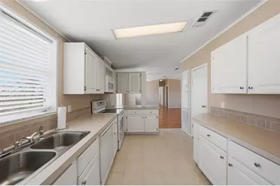 2431 SW Brewer Avenue, Arcadia, FL 34266 - Photo 12