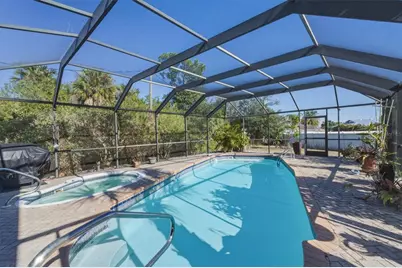 643 Blue Lane NW, Port Charlotte, FL 33952 - Photo 22