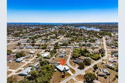 643 Blue Lane NW, Port Charlotte, FL 33952 - Photo 2