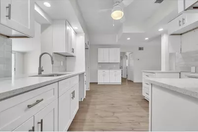 422 W Grace Street W, Punta Gorda, FL 33950 - Photo 10