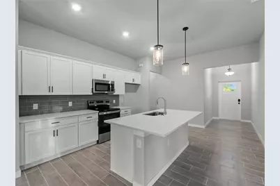 3875 Lamarque Avenue, North Port, FL 34286 - Photo 10