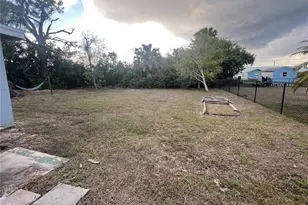 394 Ferris Dr NW, Port Charlotte, FL 33952 - Photo 10