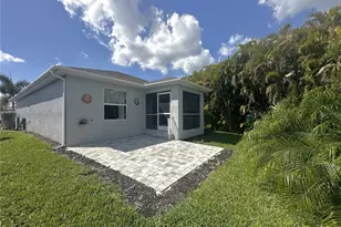 24748 Rio Villa Lakes Cir, Punta Gorda, FL 33950 - Photo 2